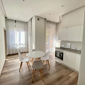 Boutique Moscova Mailand